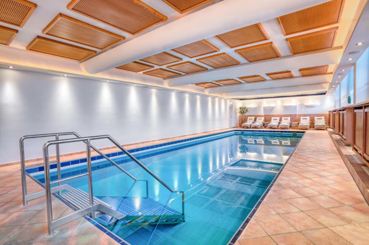 Ferienwohnung Yachtclub Timmendorfer Strand Exteriör bild